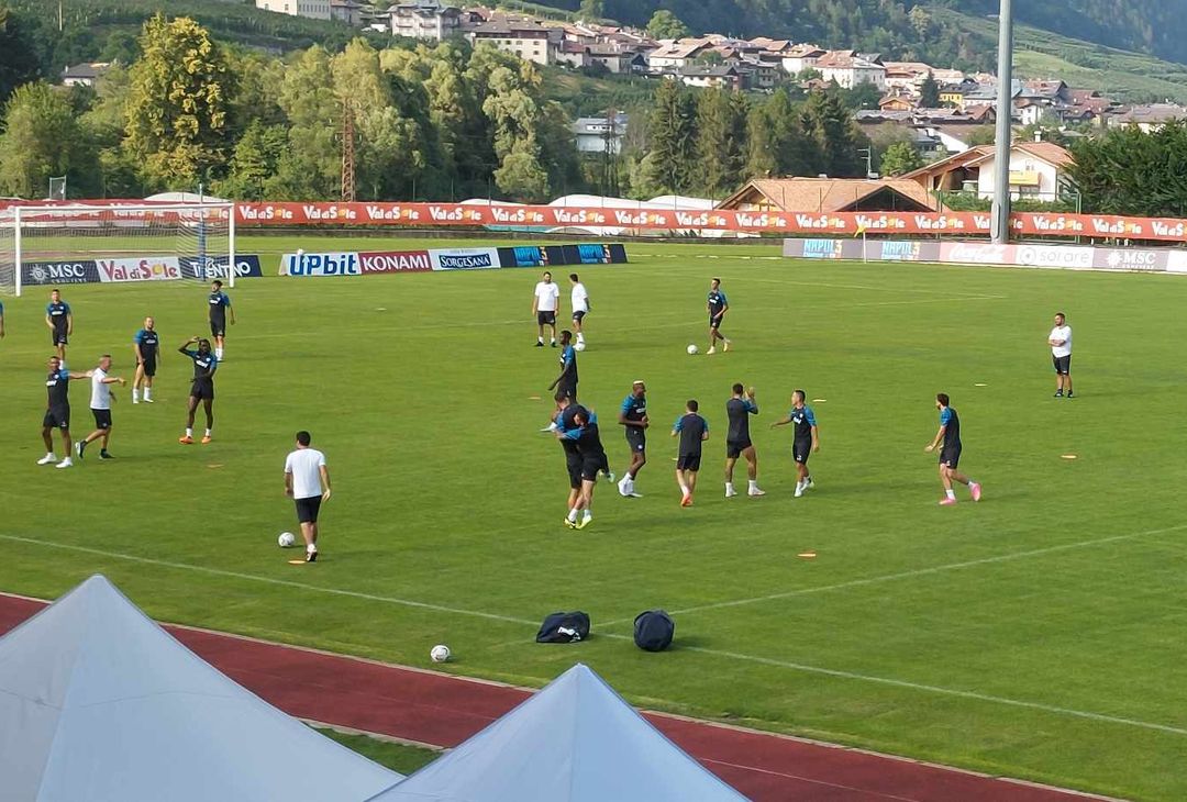 GALLERY Alcuni azzurri “deridono” i compagni per l’esercizio sbagliato - immagine 4