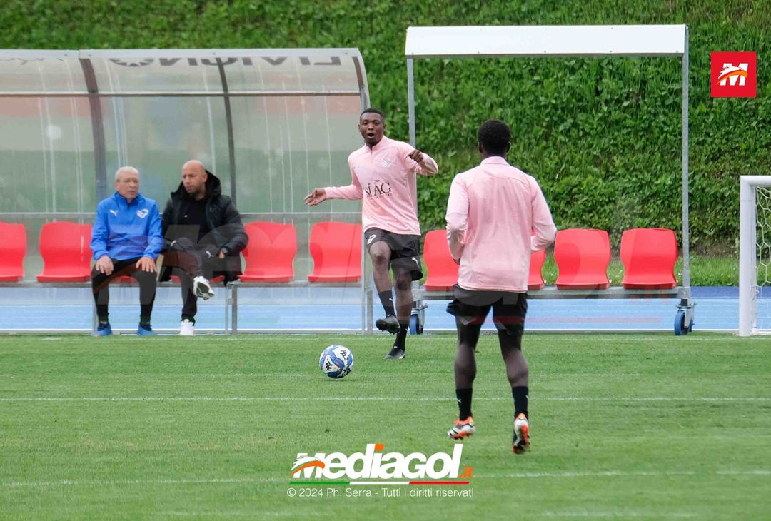 FOTO Ritiro Palermo, gli scatti della seduta mattutina dei rosanero (Gallery) - immagine 25