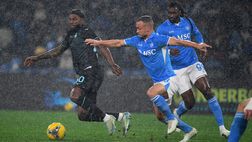 “Baroni lo argina, sbaglia sul gol”: le pagelle di Lobotka per i quotidiani