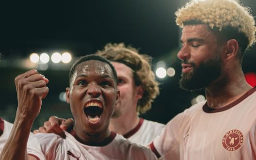 Il Midtjylland vince (e convince): Billing e compagni celebrano i tre punti ottenuti con lo Sturm Graz al debutto in Europa League