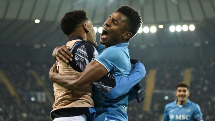 Napoli, la probabile contro il Genoa: Kvara, Neres e la difesa è già fatta - immagine 1