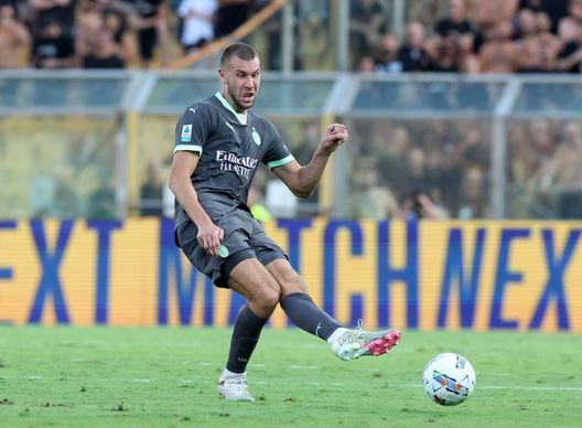 Pavlovic, da gigante cattivo a gigante buono: cosa succede al difensore serbo?- immagine 3