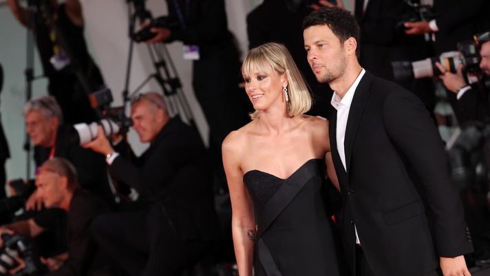 Federica Pellegrini e Matteo Giunta a Pechino Express: “Abili e arruolati, siamo proprio sicuri?” - immagine 1