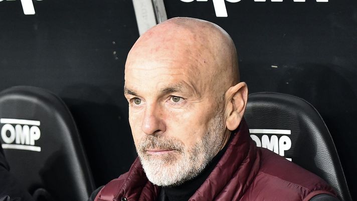 Stefano Pioli (allenatore AC Milan) prima di Genoa-Milan 2-2 (Serie A 2020-2021) | AC Milan News (Getty Images) Stefano Pioli AC Milan Genoa-Milan
