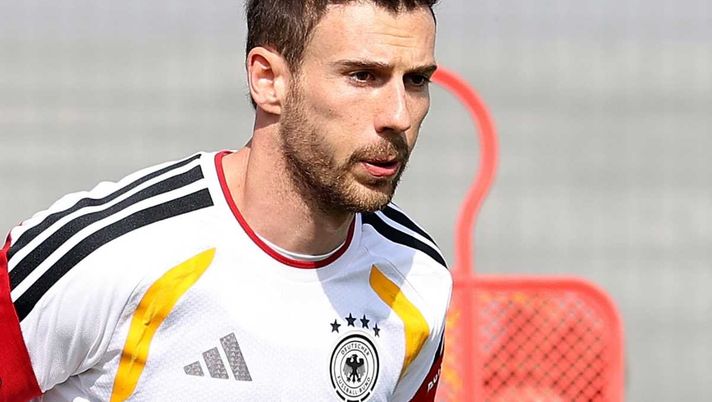Leon Goretzka (centrocampista Bayern Monaco) | Calciomercato AC Milan News (foto Getty Images) Calciomercato Milan, Pedullà: 'Ecco quanto chiede di stipendio Goretzka'