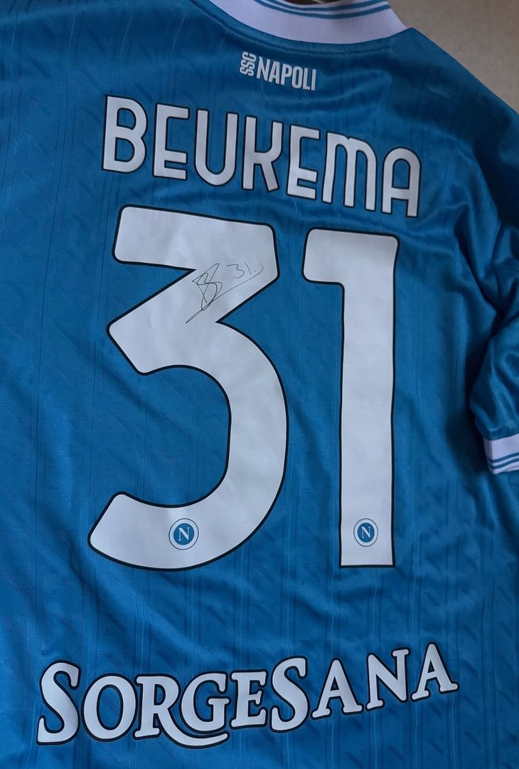 Consegna speciale per Gutierrez e Beukema: i due azzurri versione Simpson – LE FOTO - immagine 7