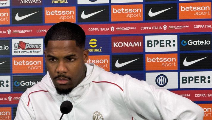Milan, Maignan: “Non cambia la stagione, ma ci giochiamo un trofeo. La parata su De Vrij…” - immagine 1