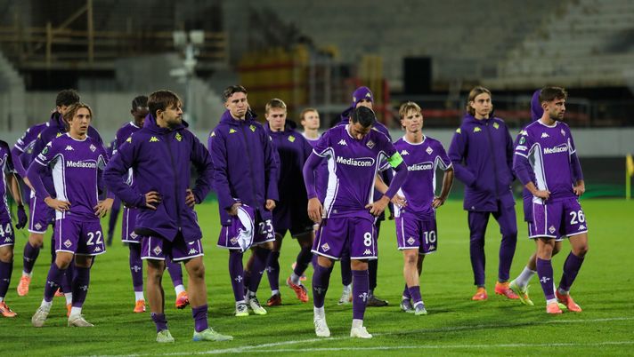 GERMOGLI PH: 27 NOVEMBRE 2025 FIRENZE STADIO ARTEMIO FRANCHI CONFERENCE LEAGUE FIORENTINA VS AEK NELLA FOTO SCONFITTA FIORENTINA Fiorentina, un anno e mezzo di mediocrità assoluta. Tutti i numeri del tracollo - immagine 1