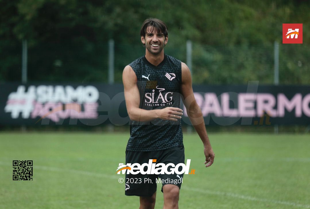 FOTO Ritiro Palermo, day 13 a Ronzone: gli scatti della seduta mattutina (Gallery) - immagine 4