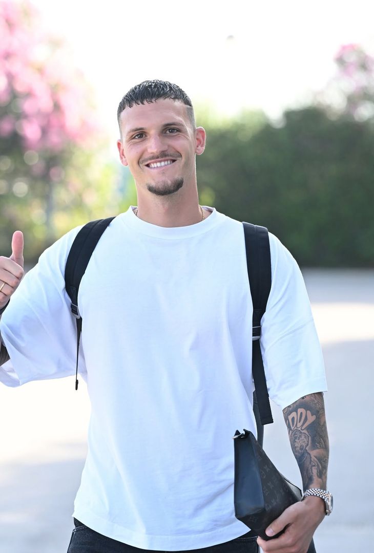 “Si ricomincia!”: il Napoli riprende gli allenamenti a Castel Volturno – GALLERY - immagine 2