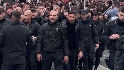 VIDEO – Bayer Leverkusen-Milan, corteo e cori della Curva Sud in città