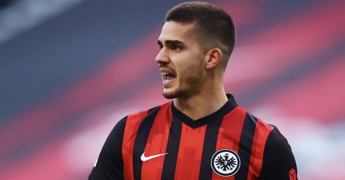Ex Milan, André Silva vicino all’Elche: ha rifiutato un ritorno in Italia Ex Milan, André Silva vicino all’Elche: ha rifiutato un ritorno in Italia