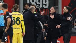 Fabregas chiede scusa al Milan: “Non dovevo toccare Saelemaekers. Come dice Chivu…”