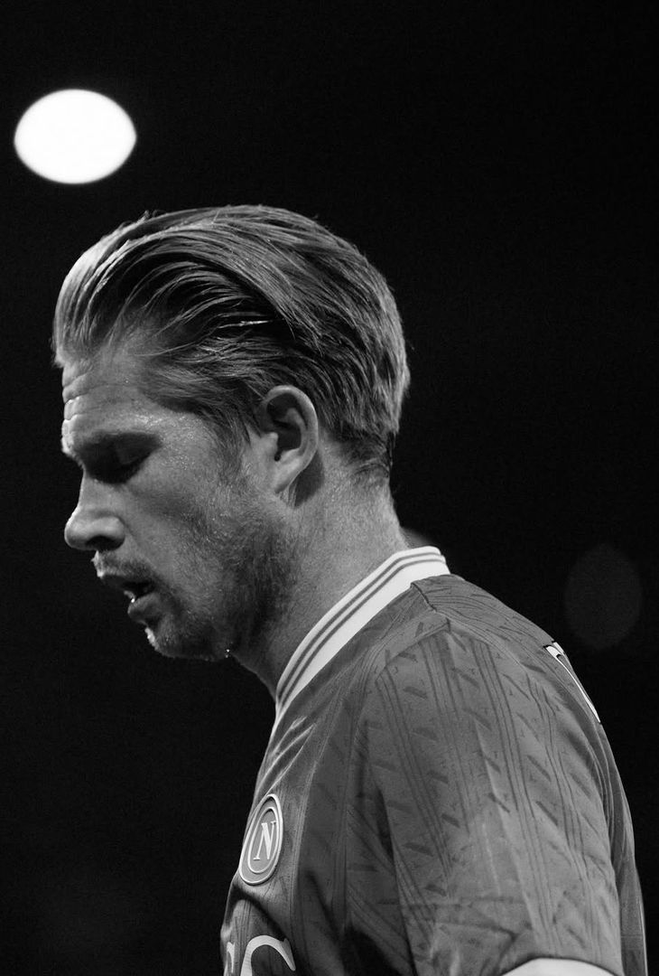 La tenacia del Napoli di Conte: i suggestivi scatti in bianco e nero – LA GALLERY - immagine 2