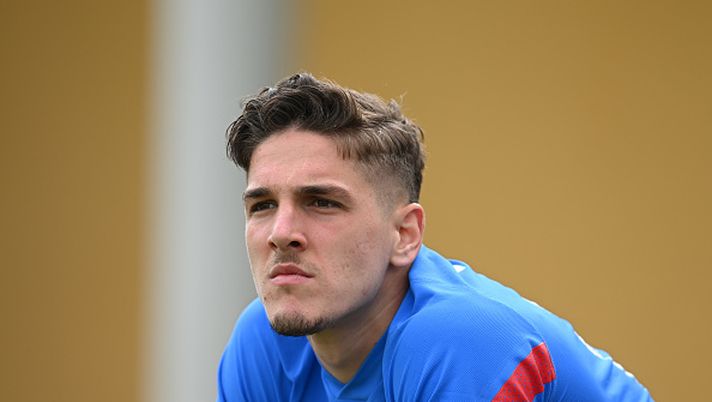 FLORENCE, ITALY - MAY 29: Nicolo Zaniolo of Italy looks on during an Italy training session at Centro Tecnico Federale di Coverciano on May 29, 2022 in Florence, Italy. (Photo by Claudio Villa/Getty Images) MERCATO ZANIOLO