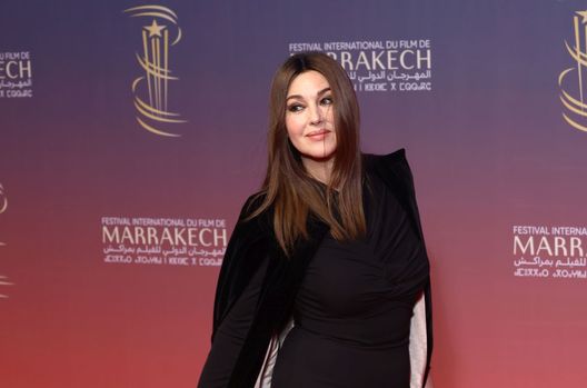 MARRAKECH, MOROCCO - NOVEMBER 29: attends the Opening Ceremony and screening of “The Order' during the 21st Marrakech International Film Festival on November 29, 2024 in Marrakech, Morocco. (Photo by Marc Piasecki/Getty Images) Monica Bellucci: “Lavorare ancora con Tim Burton? Rispetto l’artista ma sto con l’uomo”- immagine 4