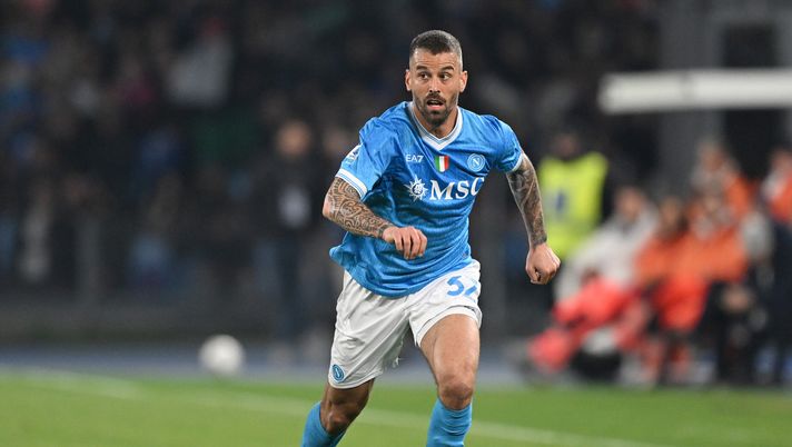Leonardo Spinazzola, calciatore del Napoli | Getty Images Napoli-Milan, Spinazzola: “Scudetto? Crediamo nel vincere tutte, poi vedremo” - immagine 1