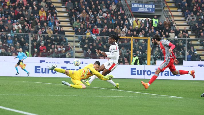 leao-gol-assist-ruolo-centravanti-derby