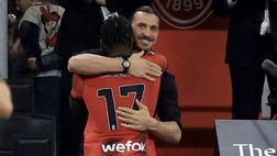 Ibrahimovic surfa. Leao risponde: “Lo faccio meglio” | FOTO