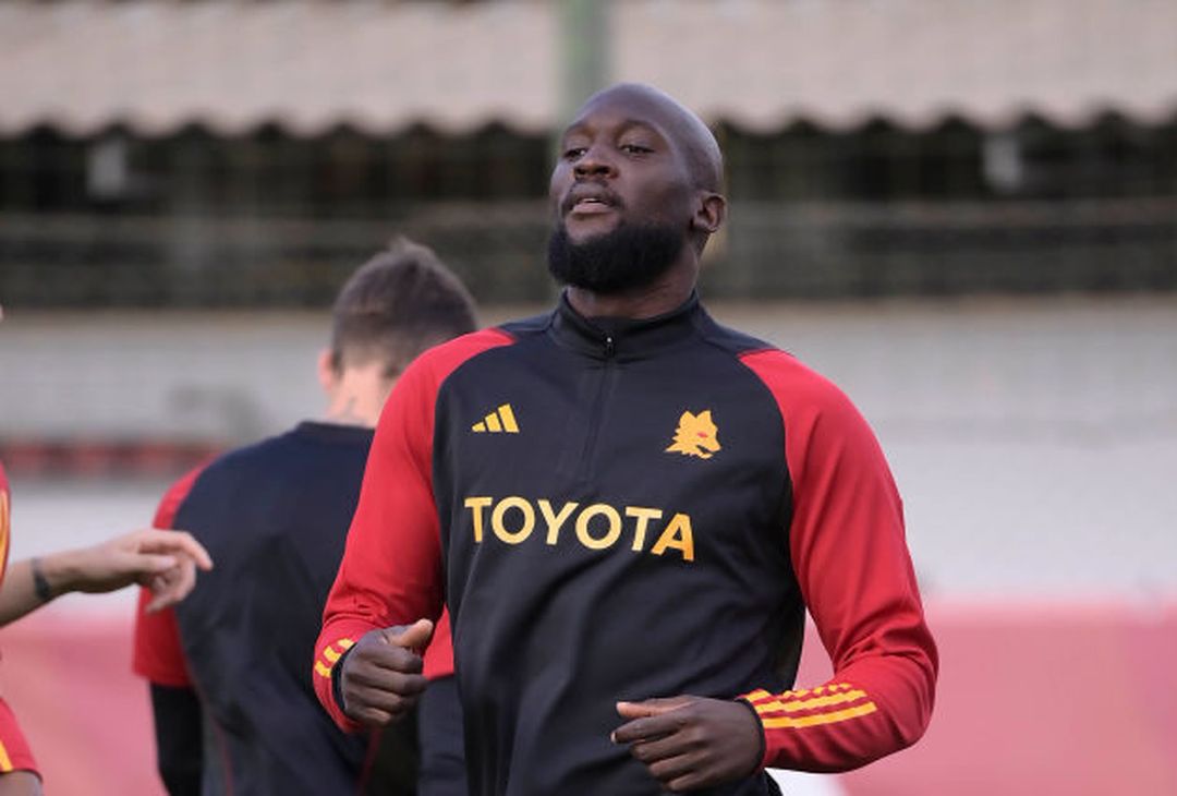 Roma, seduta con vista sul Lecce: in gruppo Dybala e Renato Sanches – FOTO GALLERY - immagine 17