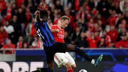 Benfica-Inter, Abola esalta Bisseck: “Impressionante condizione atletica”