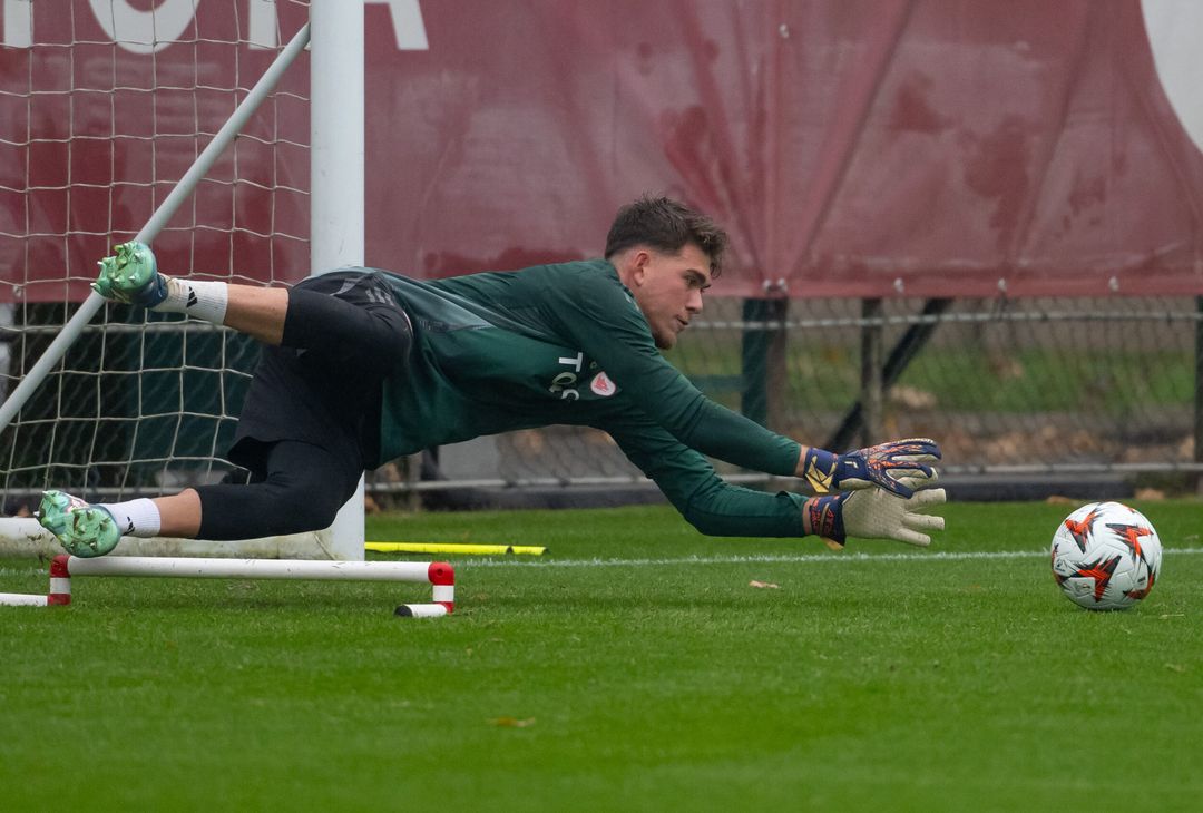Trigoria, ripresa degli allenamenti in vista del Tottenham – FOTO GALLERY - immagine 12