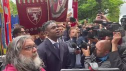 Video – La partenza del bus del Torino per la lettura dei nomi
