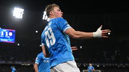 Hojlund, riscatto obbligatorio in un caso ma il Napoli ha preso una decisione – CdS