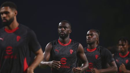 tomori-milan-tv-dichiarazioni-liverpool-perth-australia-tournee-allegri-preparazione