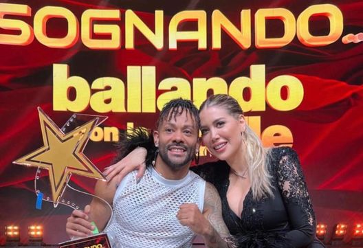 Ballando con le stelle, Wanda fa vincere Chiquito ed è polemica: “Avvantaggiatissimi perché…” Ballando con le stelle, Wanda fa vincere Chiquito ed è polemica: “Avvantaggiatissimi perché…” - immagine 1