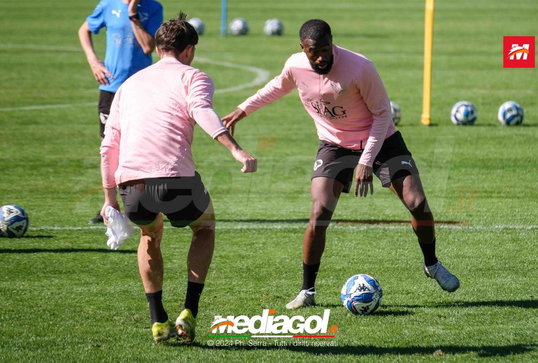 FOTO Ritiro Palermo, seduta mattutina ad Aquagranda (GALLERY) - immagine 41