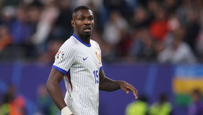 HAMBURG, GERMANY - JULY 05: Marcus Thuram of France reacts during the UEFA EURO 2024 quarter-final match between Portugal and France at Volksparkstadion on July 05, 2024 in Hamburg, Germany. (Photo by Alex Grimm/Getty Images) Pronostico Francia-Senegal, Thuram cerca la serata perfetta: confronto quote sul nerazzurro - immagine 1