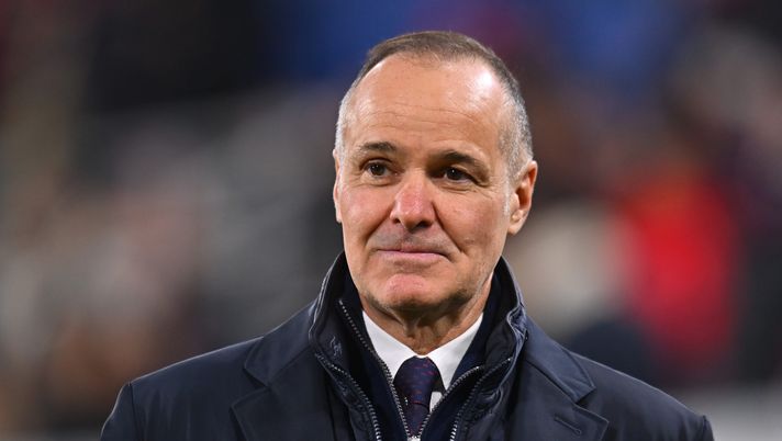 BOLOGNA, ITALY - DECEMBER 14: Joey Saputo, President of Bologna, looks on prior to the Serie A match between Bologna FC 1909 and Juventus FC at Renato Dall'Ara Stadium on December 14, 2025 in Bologna, Italy. (Photo by Alessandro Sabattini/Getty Images) Supercoppa – Per il Bologna garantiti 2.4 milioni di euro. E se vince… - immagine 1