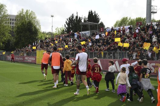 Roma, l’allenamento a porte aperte al Tre Fontane: palestra per El Shaarawy e Dovbyk- immagine 2