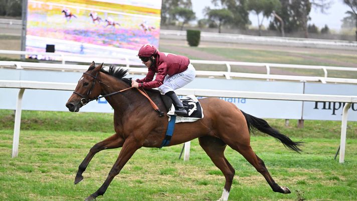 Allegri  max-allegri-trionfa-allippodromo-capannelle-