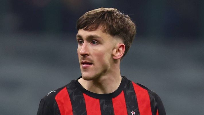 Alexis Saelemaekers (centrocampista AC Milan) | AC Milan News (Foto Getty Images) Milan, parla Saelemaekers: 'Obiettivo? Arrivare tra i primi quattro'