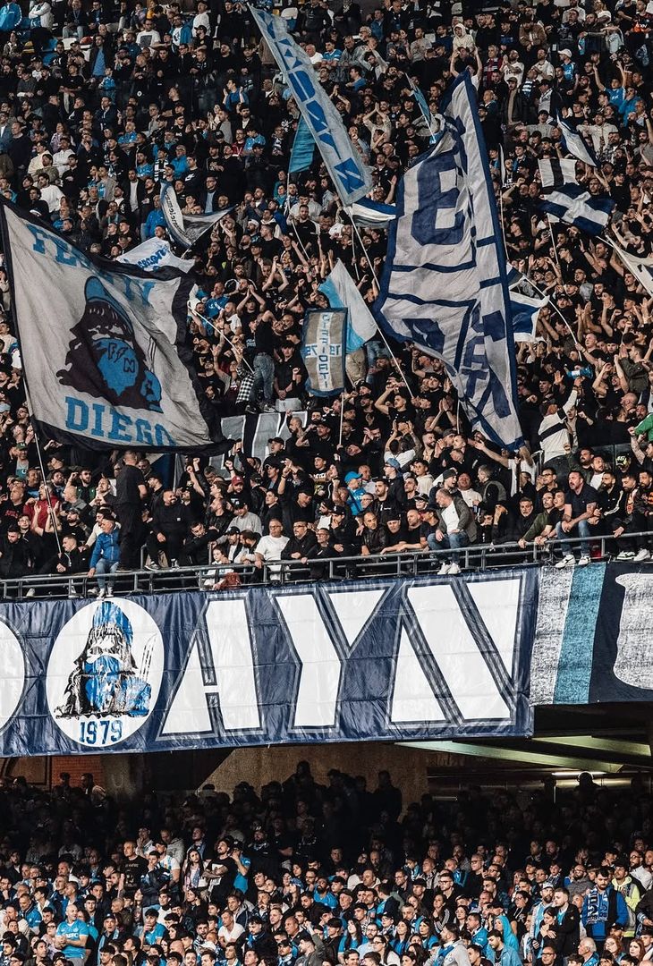 Napoli tifosi stadio