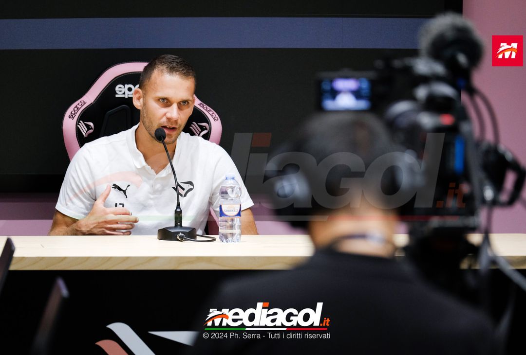 FOTO PALERMO, la presentazione di Alexis Blin in conferenza stampa (Gallery) - immagine 13