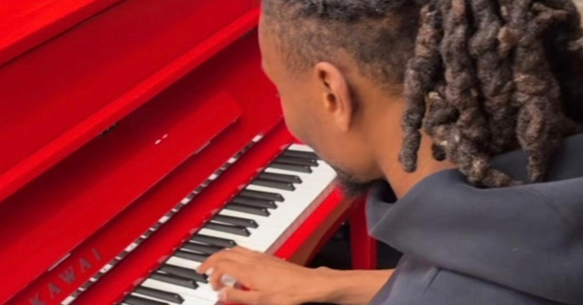 VIDEO / I fratelli Thuram sono talentuosi: Marcus riprende Khephren al pianoforte