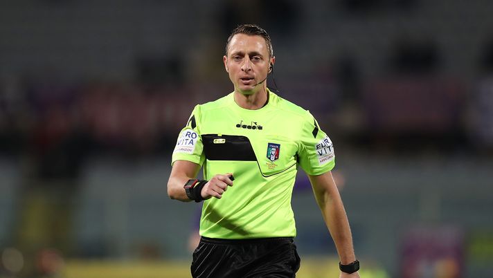 FLORENCE, ITALY - DECEMBER 13: Rosario Abisso referee during the Tim Cup match between ACF Fiorentina and UC Sampdoria at Stadio Artemio Franchi on December 13, 2017 in Florence, Italy. (Photo by Gabriele Maltinti/Getty Images) Torino-Monza, le designazioni arbitrali: arbitra Abisso, al Var c’è Dionisi - immagine 1