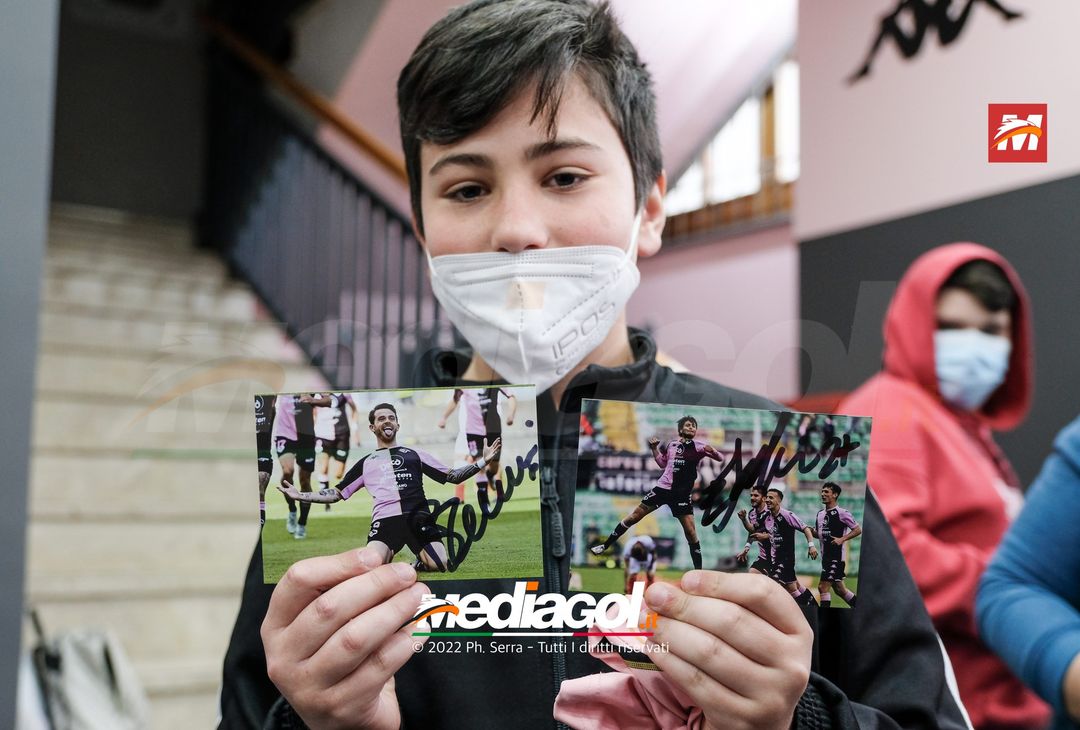 FOTO Palermo: Brunori e Soleri incontrano i tifosi allo Store Ufficiale. La gallery - immagine 57