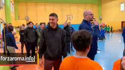 Pellegrini maestro per un giorno. Ed è festa con i più piccoli