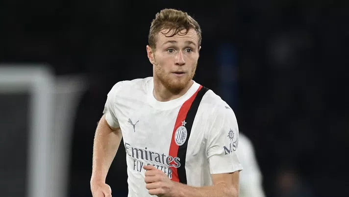 Tommaso Pobega AC Milan PSG-Milan 3-0 Champions League 2023-2024