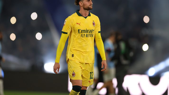 ROME, ITALY - DECEMBER 04: Adrien Rabiot of AC Milan reacts at the end of the Coppa Italia match between SS Lazio and AC Milan at Olimpico Stadium on December 04, 2025 in Rome, Italy. (Photo by Claudio Villa/AC Milan via Getty Images) Milan, Rabiot dopo il Torino: “Gol? Ogni tanto serve una giocata che cambi la partita” - immagine 1