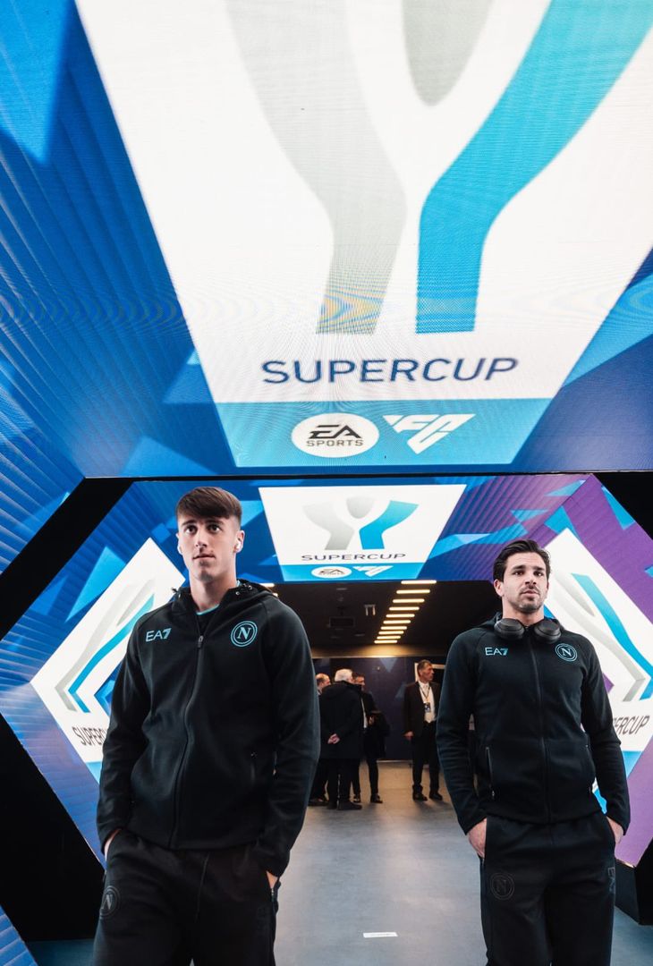 GALLERY Tutto pronto per la Supercoppa: i calciatori del Napoli sono allo stadio- immagine 1