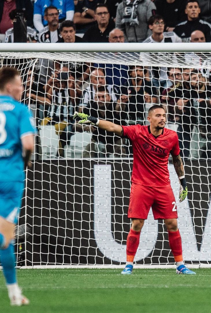 GALLERY Il Napoli blinda la porta: il debutto di Caprile allo Juventus Stadium! - immagine 4