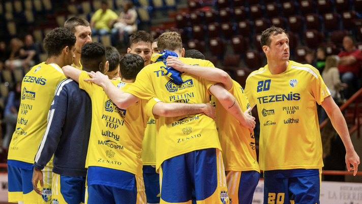 Abbonati Verona, biglietti scontati per la sfida-playoff della Tezenis - immagine 1