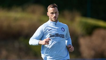 COMO, ITALY - MARCH 07: Marko Arnautovic of FC Internazionale in action during the FC Internazionale training session at the club's training ground Suning Training Center on March 07, 2024 in Como, Italy. (Photo by Francesco Scaccianoce - Inter/Inter via Getty Images)