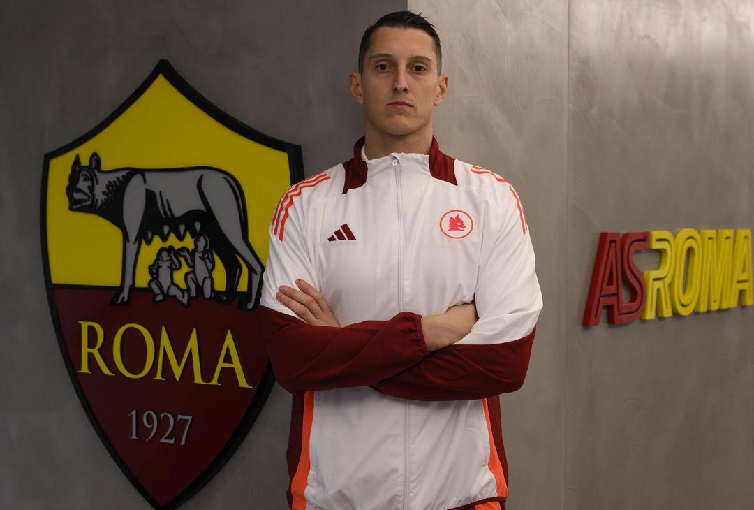 Roma, i primi scatti di Gollini a Trigoria dopo l’annuncio – FOTO GALLERY- immagine 1