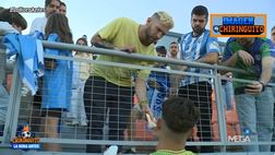 Málaga, giocatore riceve 50 euro da un tifoso in cambio della maglia